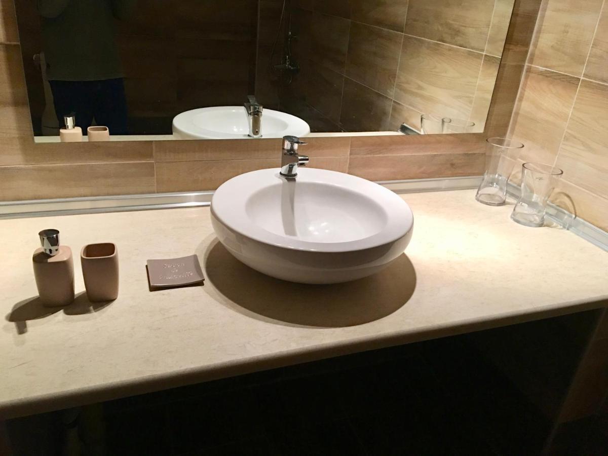 Modern House Guest House Afytos Ngoại thất bức ảnh